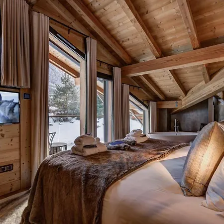 Chalet Lech: An Idyllic Retreat Surrounded Apartment *