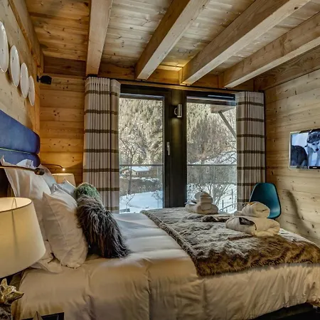 Chalet Lech: An Idyllic Retreat Surrounded Wilden